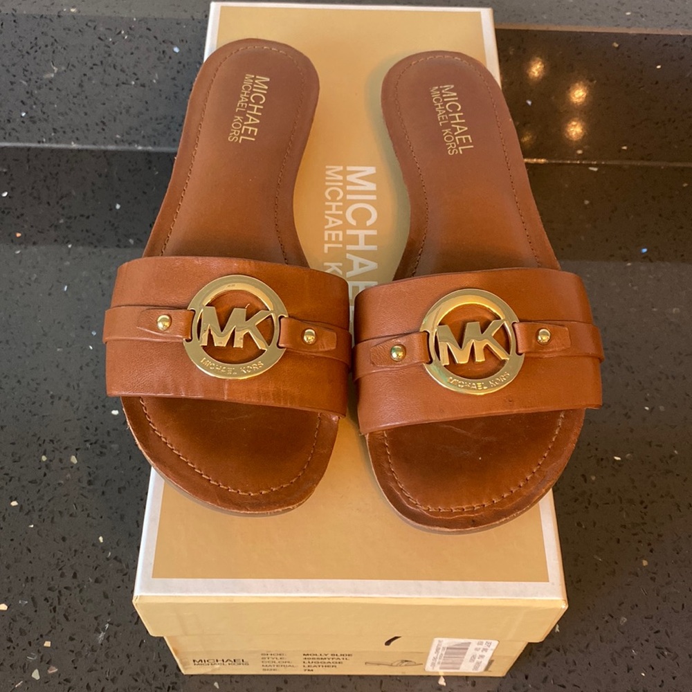 Michael Kors Molly Slide leather size 7 womens